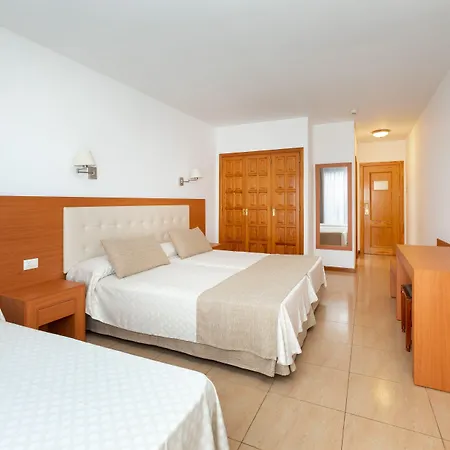Hotel Don Manolito 3*