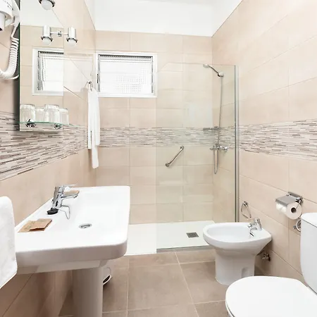 Hotel Don Manolito 3*